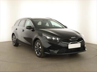 Kia Ceed 1.5 T-GDI, Top, Navigace