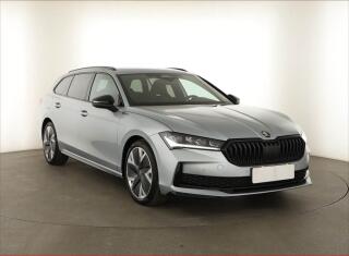 �koda Superb 2.0 TDI, Sportline, Navigace