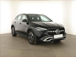 Mercedes-Benz GLA 200 d 4MATIC