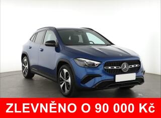 Mercedes-Benz GLA 200 d, Progressive, Navi