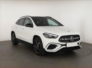 Mercedes-Benz GLA 200, AMG Line