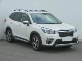 Subaru Forester 2.0 e-Boxer MHEV, 4x4, hybrid