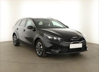 Kia Ceed 1.5 T-GDI, Top, Navigace