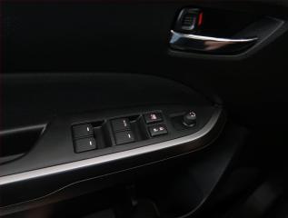 Suzuki Vitara (2024) GL + 1.4 BoosterJet - náhled 22