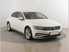 Volkswagen Passat 2.0 TDI, R, DPH