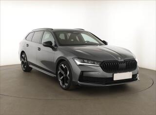 �koda Superb 2.0 TDI, Sportline, Navigace