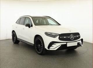 Mercedes-Benz GLC 200 4MATIC, AMG Line