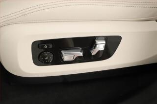 BMW X5 (2025) xDrive30d - náhled 10