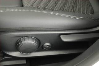 Mercedes-Benz Třídy A (2025) A 200 - náhled 13