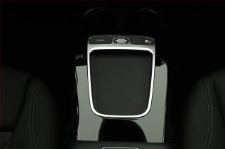 Mercedes-Benz Třídy A (2025) A 200 - náhled 18