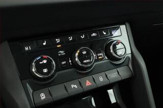 Škoda Karoq (2025) 1.5 TSI - náhled 13