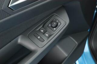 Ford Tourneo Connect (2025) 2.0 EcoBlue - náhled 19