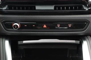 BMW Řada 4 (2025) M440i xDrive - náhled 12