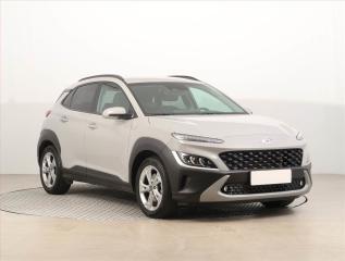 Hyundai Kona Smart 1.6 T-GDI, Nov v r