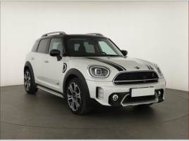 Mini Countryman Cooper S ALL4, Navigace