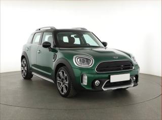 Mini Countryman Cooper, Navigace