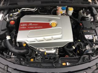 Alfa Romeo 159 (2010) 1.8TBi Sport paket TOP STAV - náhled 22
