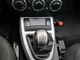 Land Rover Freelander 2,2 TD4 112WW 4WD - náhled 14
