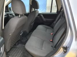Land Rover Freelander 2,2 TD4 112WW 4WD - náhled 10