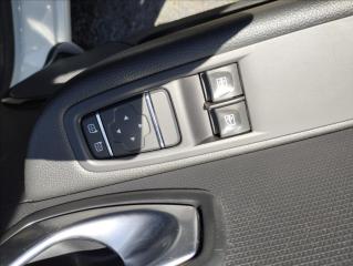 Renault Clio 1,5 DCi 66kw - náhled 15