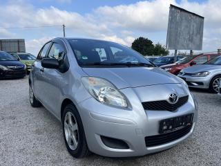 Toyota Yaris 1.3i 74kw, 116 000km REZERVACE