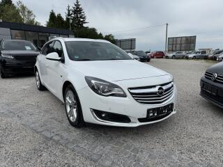 Opel Insignia 2.0CDTI 120KwAT Virtual cocpit