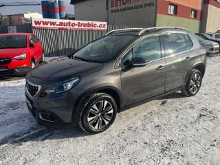 Peugeot 2008 1.2i ALLURE