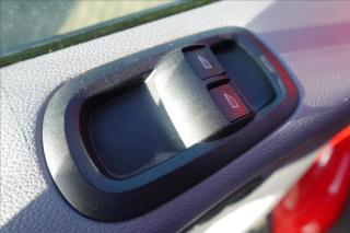 Ford Transit 2,2 TDCi  L3H2 9MÍST KLIMA SER - náhled 26
