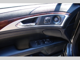 Lincoln MKZ 3.0 V6 TT 406PS AWD Kůže, Aut. - náhled 17