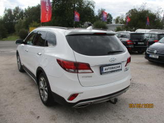 Hyundai Grand Santa Fe (2017) 2,2 CRDi AWD/ 4x4 - náhled 4