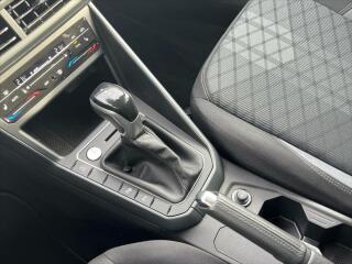 Volkswagen Polo 1,0 TSi 81 kW 7DSG R-LINE - náhled 18
