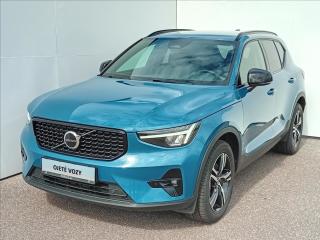 Volvo XC40 2.0 PLUS DARK  B4
