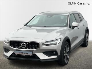 Volvo V60 2.0 AWD CROSS COUNTRY PLUS  B4