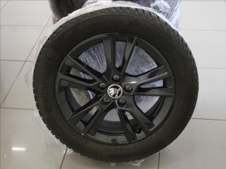 Škoda Fabia 1,0 TSi Monte C.5L.Zar.2xSady - náhled 28