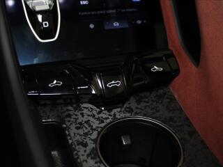 MG Cyberster 0,1 510koní AWD GT 31tkm.ČR - náhled 21