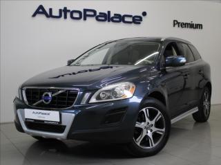 Volvo XC60 2.4 D5 4x4 AT Summum PANO.R