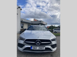 Mercedes-Benz CLA 200 shooting brake 