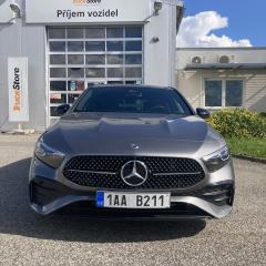 Mercedes-Benz 200d 