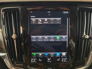 Volvo V90 (2019) 2.0 D4 FWD Momentum 140kW 8AT - náhled 26