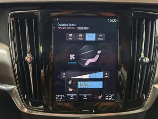 Volvo V90 (2019) 2.0 D4 FWD Momentum 140kW 8AT - náhled 27