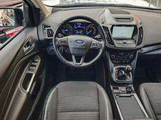 Volvo V90 (2019) 2.0 D4 FWD Momentum 140kW 8AT - náhled 16