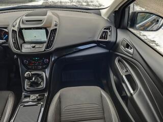 Volvo V90 (2019) 2.0 D4 FWD Momentum 140kW 8AT - náhled 18