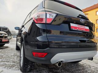 Volvo V90 (2019) 2.0 D4 FWD Momentum 140kW 8AT - náhled 38