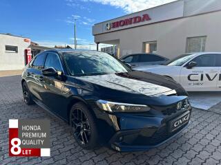 Honda Civic (2025) 2.0e:HEV Advance Black SKLADEM - náhled 1