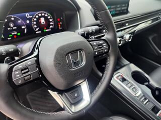 Honda Civic (2025) 2.0e:HEV Advance Black SKLADEM - náhled 13