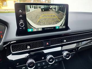 Honda Civic (2025) 2.0e:HEV Advance Black SKLADEM - náhled 17