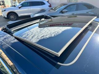 Honda Civic (2025) 2.0e:HEV Advance Black SKLADEM - náhled 24