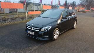 Mercedes-Benz 180d 7G, �R