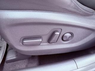 Kia Ceed 1.5 T-GDi Exclusive Aut., ČR - náhled 19