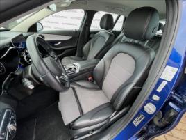 Mercedes-Benz Třídy C 180 Avangarde AMG-line ,111t.k - náhled 12